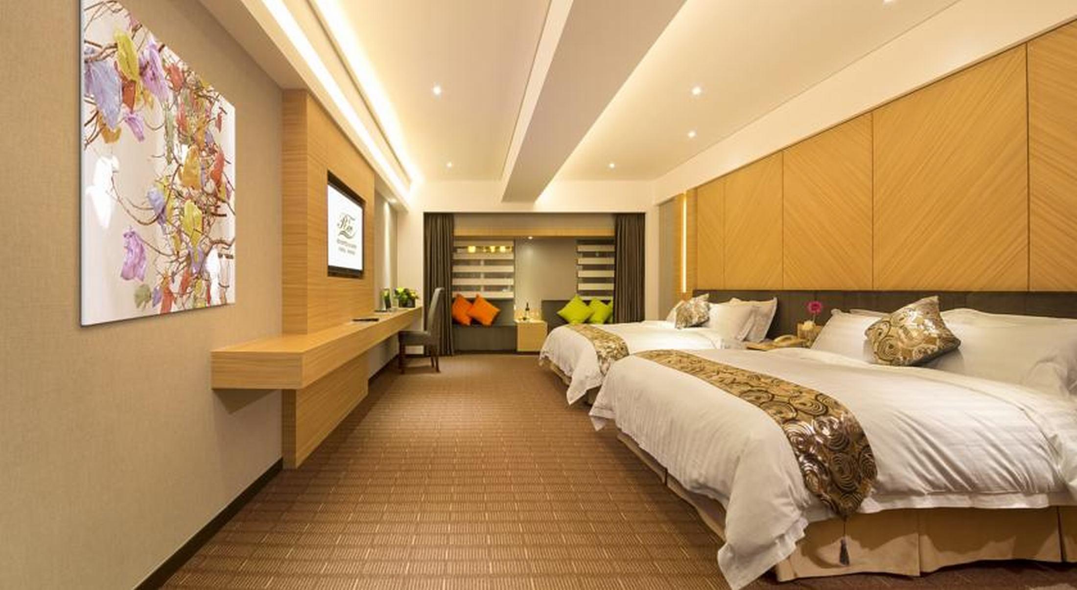 Rio Hotel